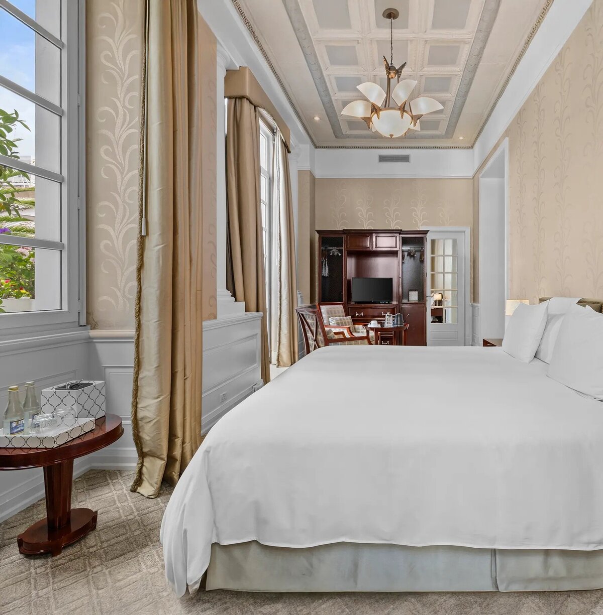 Waterstone - Casa Gangotena - Quito - Luxury Boutique Hotel - suite-room