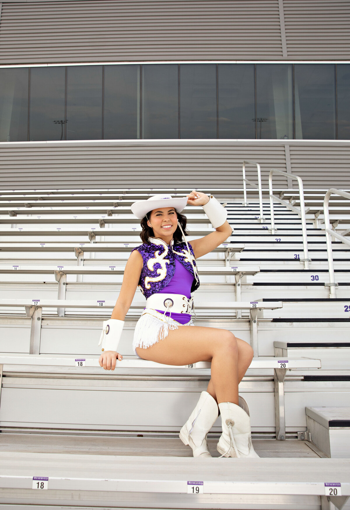 seniorgraduationclassof202520262027bestphotographertudiofamilybirthdaynewbornboyamilynewborngirlfirstbirthdayportraiturephotographystudioportraitsnewborngirlboyfamilyEvaMaganaPhotographychildphotographer (38 of 28)