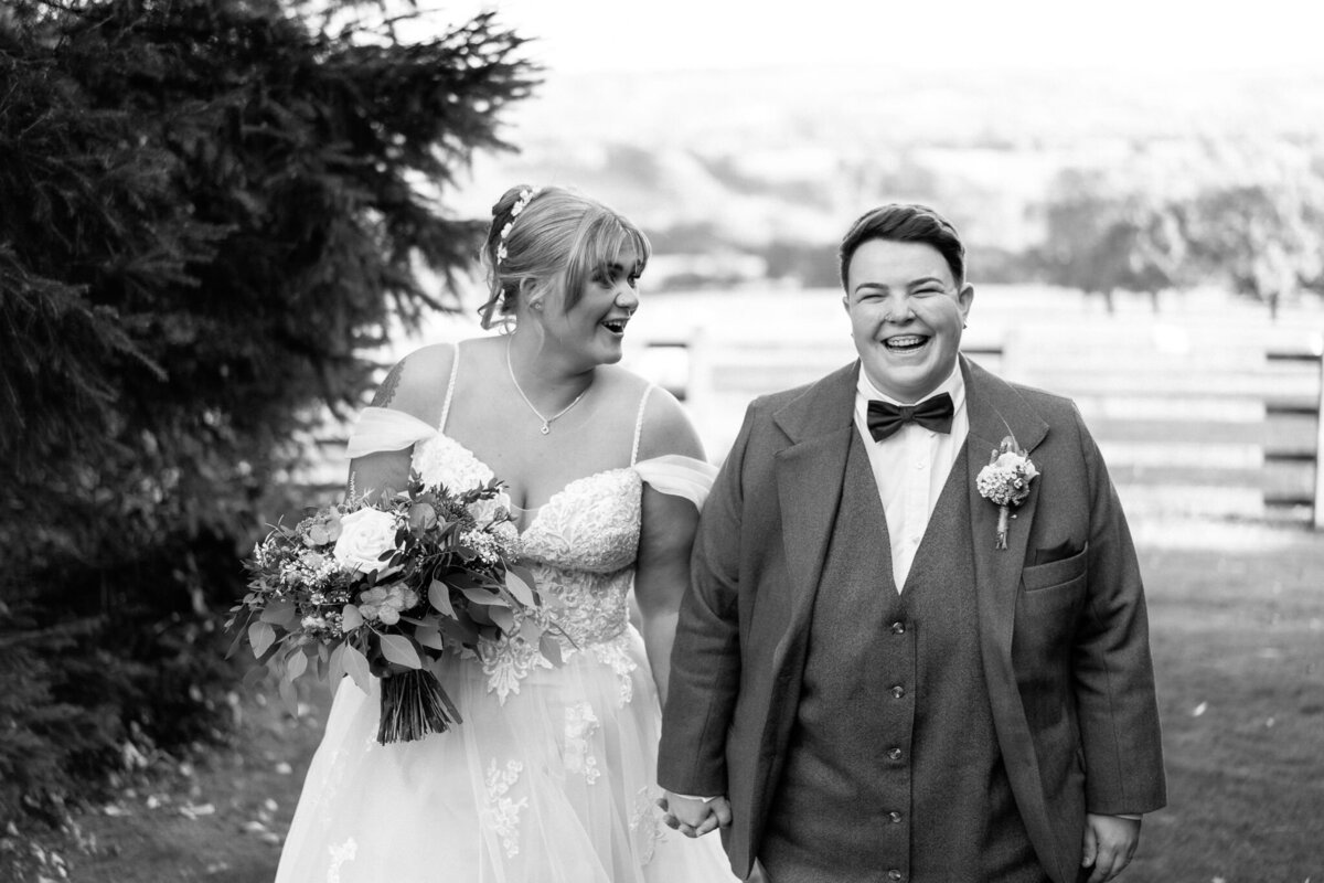 68408001e08ae156aa3fbe26_Wedings at the Shireburn Arms Mrs and Mrs Caton-27.jpg