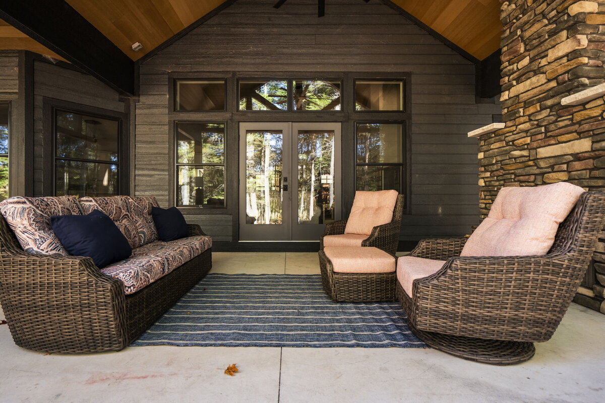 87-web-or-mls-JEL02070