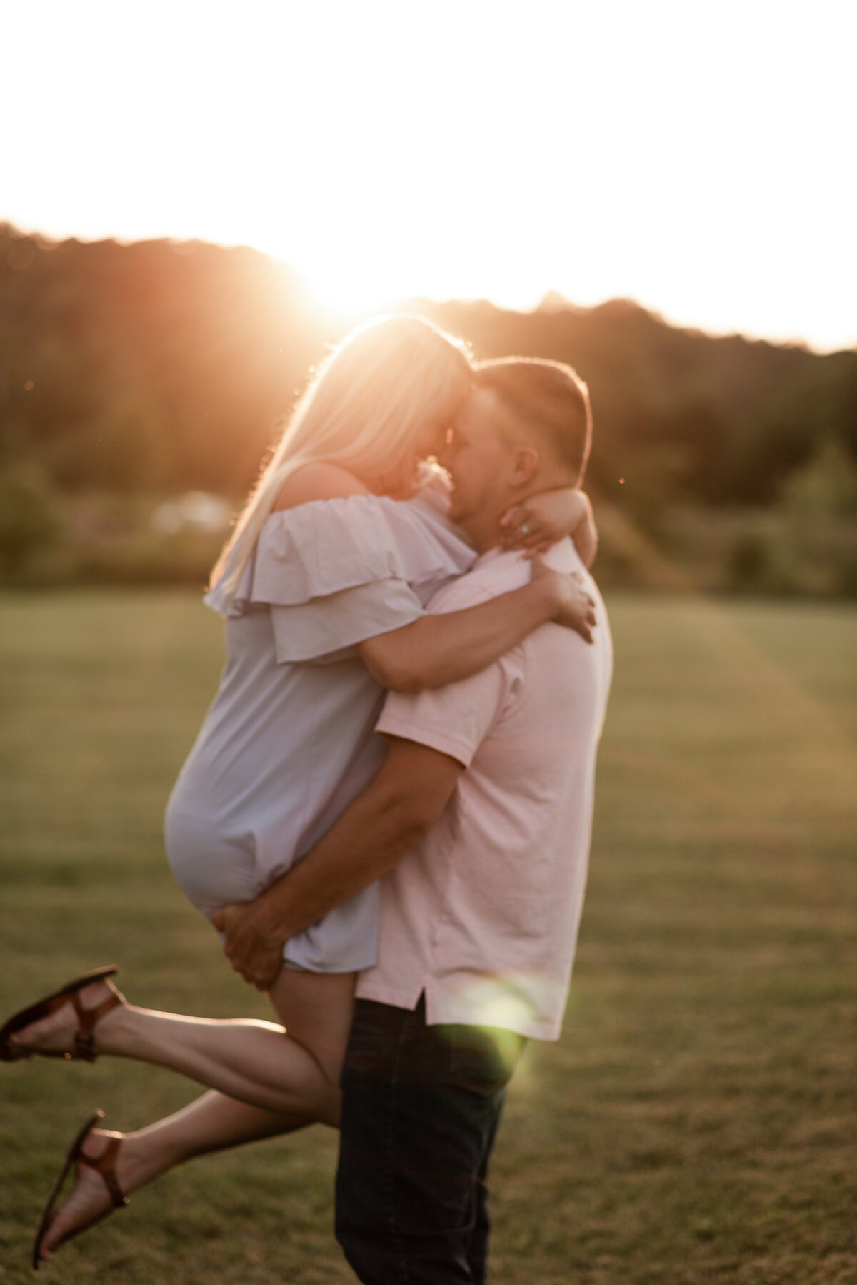 Couple Intimate at Sunset taken by Michelle Lynn Photography located near Louisville, Kentucky