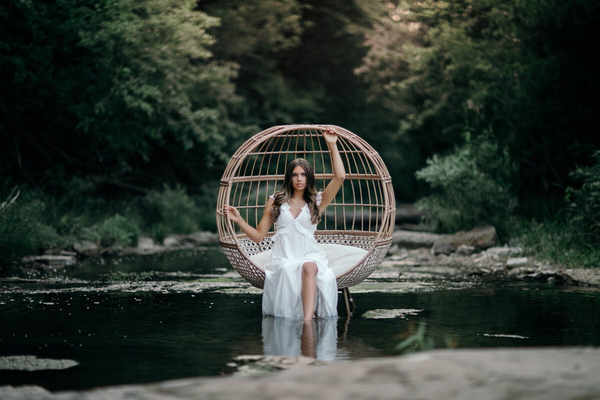 223A2057-Edit