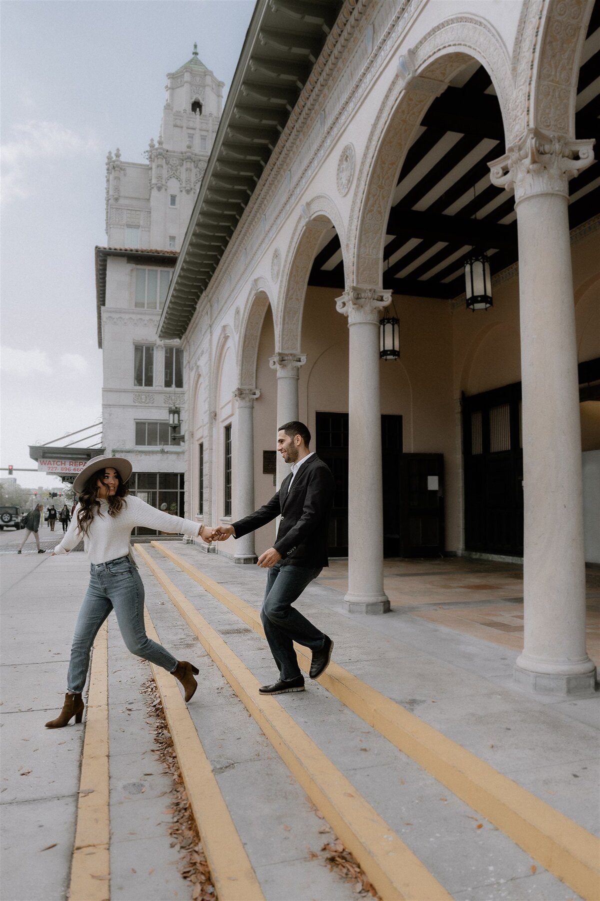 classy-couples-session-in-downtown-st-petersburg-florida-jenn-goya-photography45