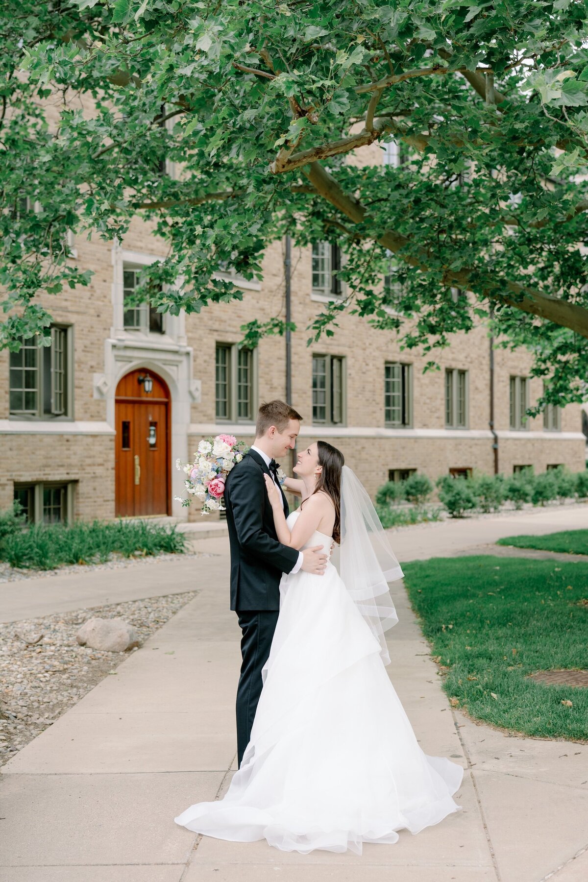 Colleen and Thomas Previews150