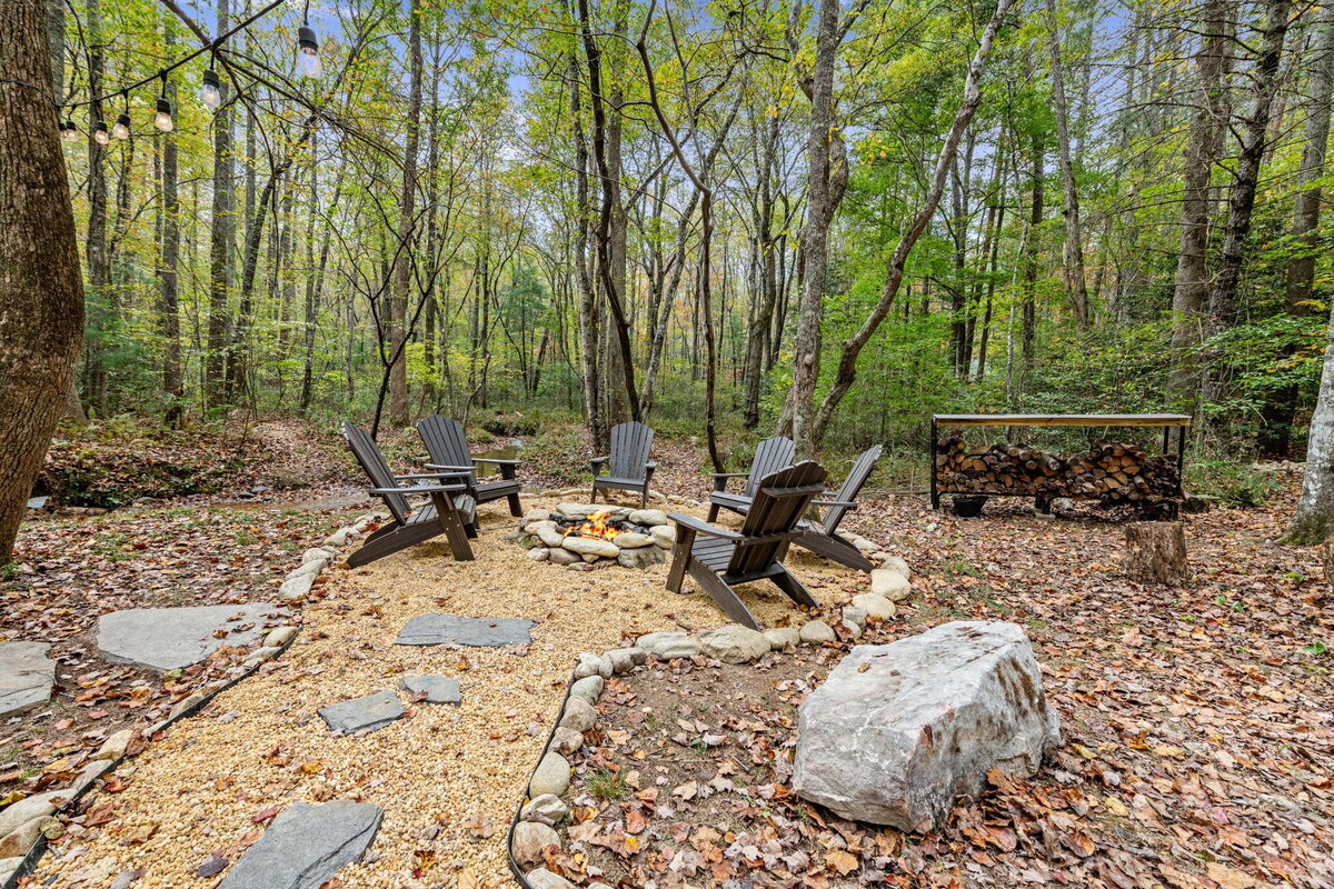 29Shady-Grove-Cabin-Blue-Ridge-GA_1433_Creek 1