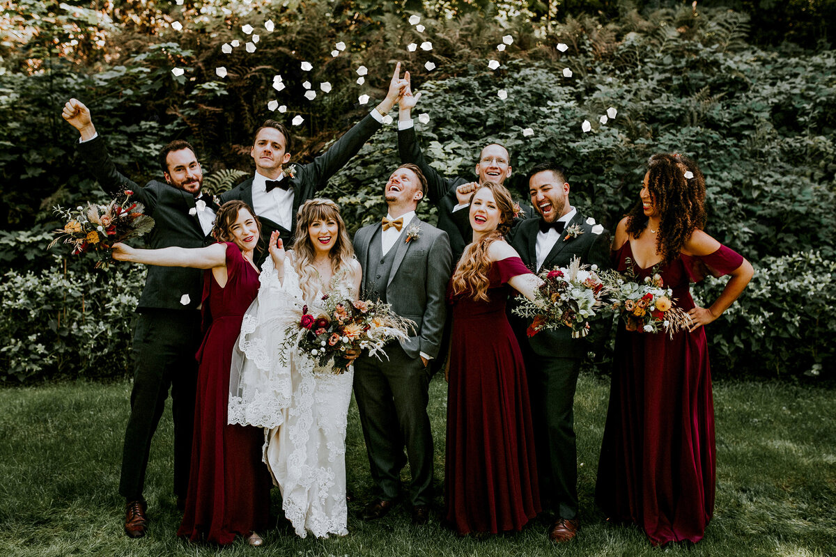 Hazelwood_photo-oregon-weddings-bridal-veil-lake