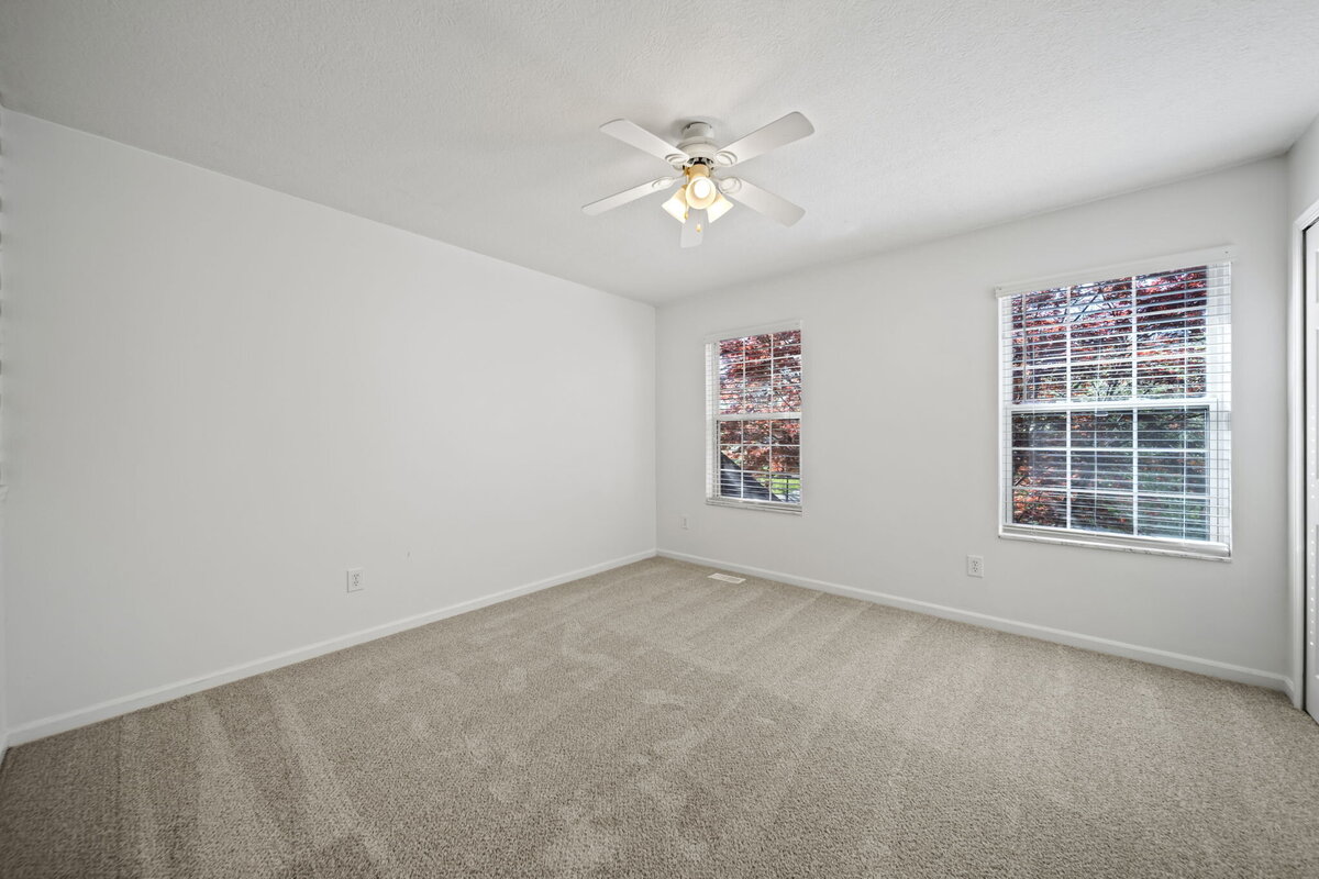 64-web-or-mls-A7404491