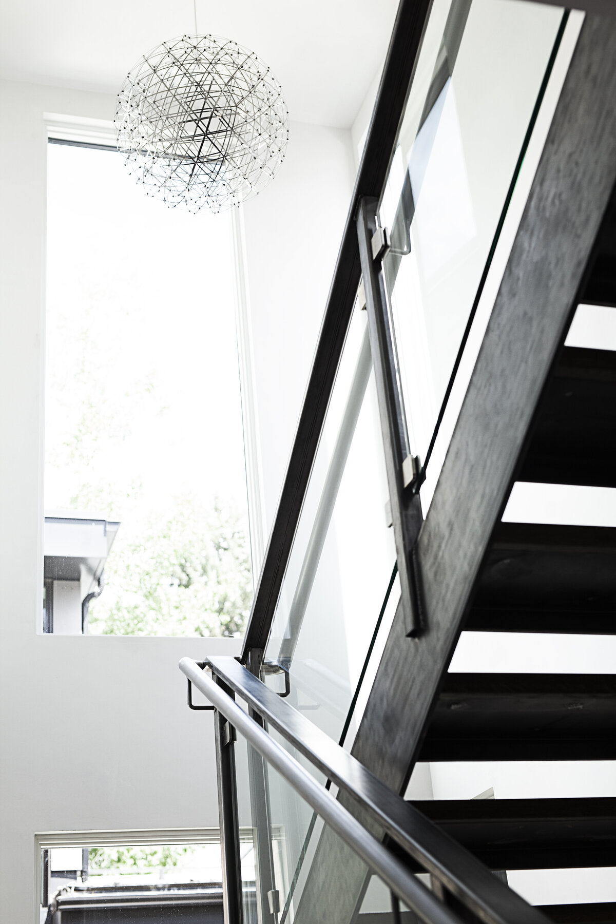 HALLAM_9771