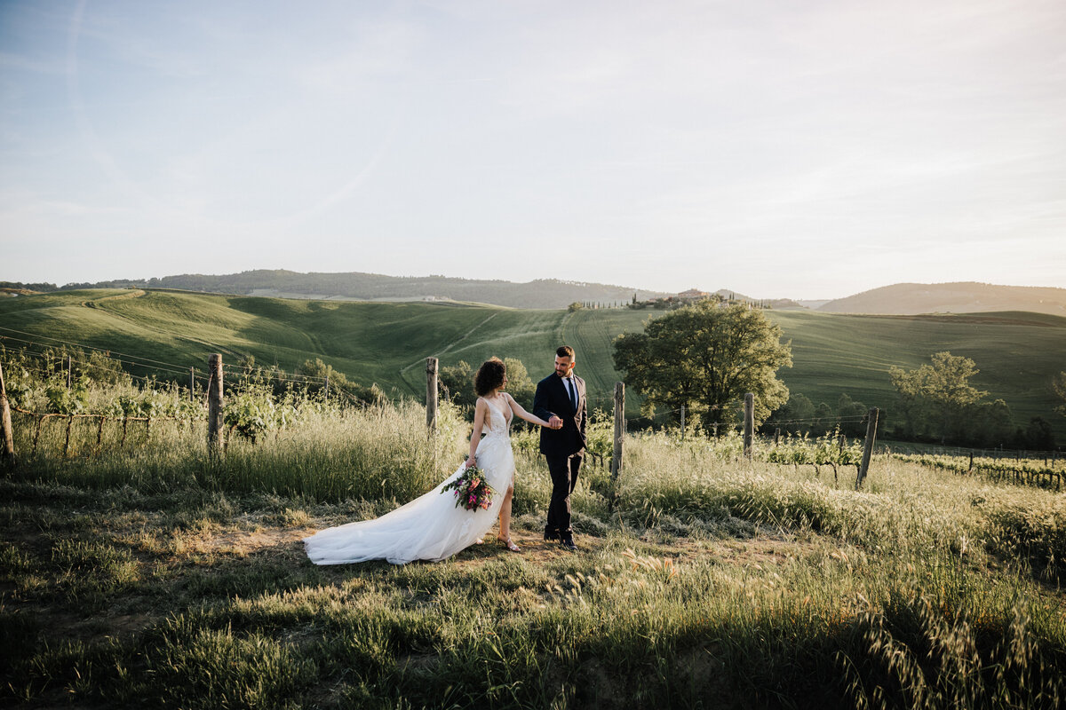 THEDELAURAS_MONTEPULCIANO_TUSCANY_ELOPEMENT_0428