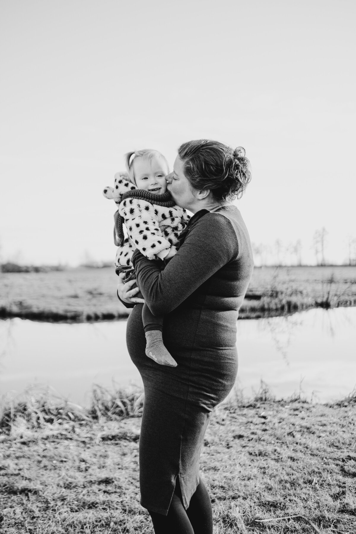 Marieke_van_Dijk_fotografie_Hogendoorn_zwangerschapsshoot-9598