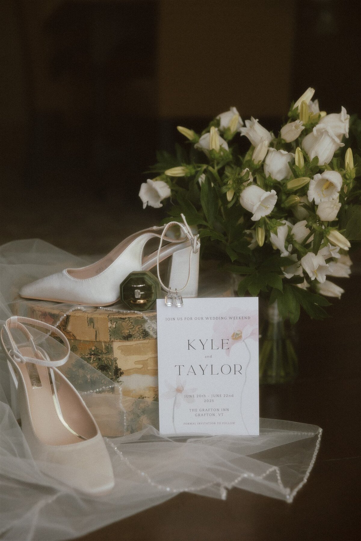 luna-munn-photography-grafton-inn-wedding-taylor-kyle0036