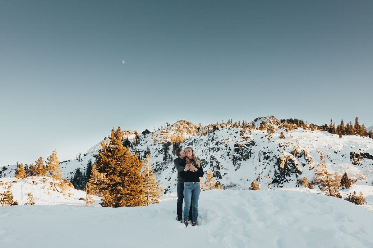 lake-tahoe-engagement-photographerSkileySneakPeek-10