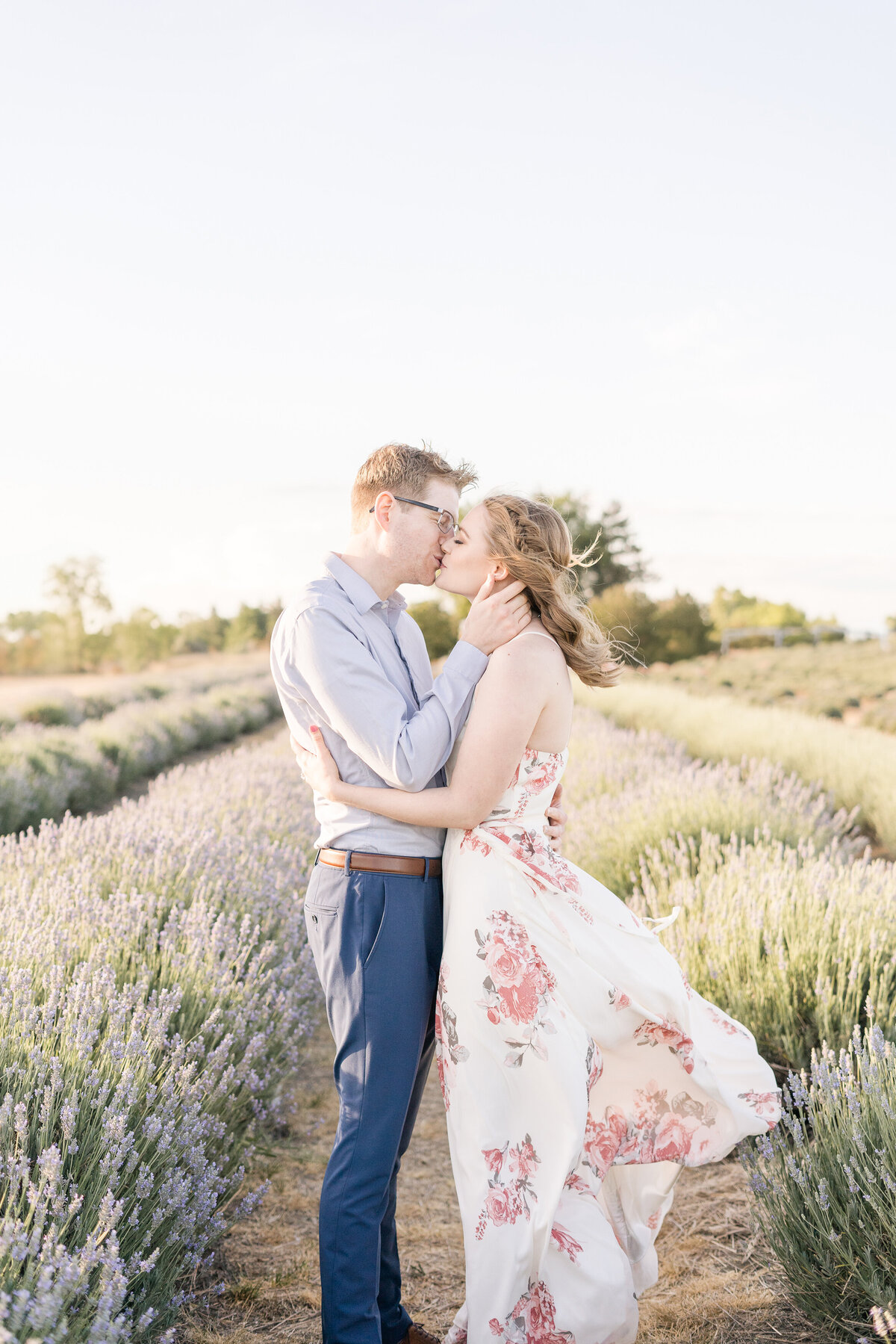 araceli-lavender-farm-engagement-sacramento-wedding-photographers-027