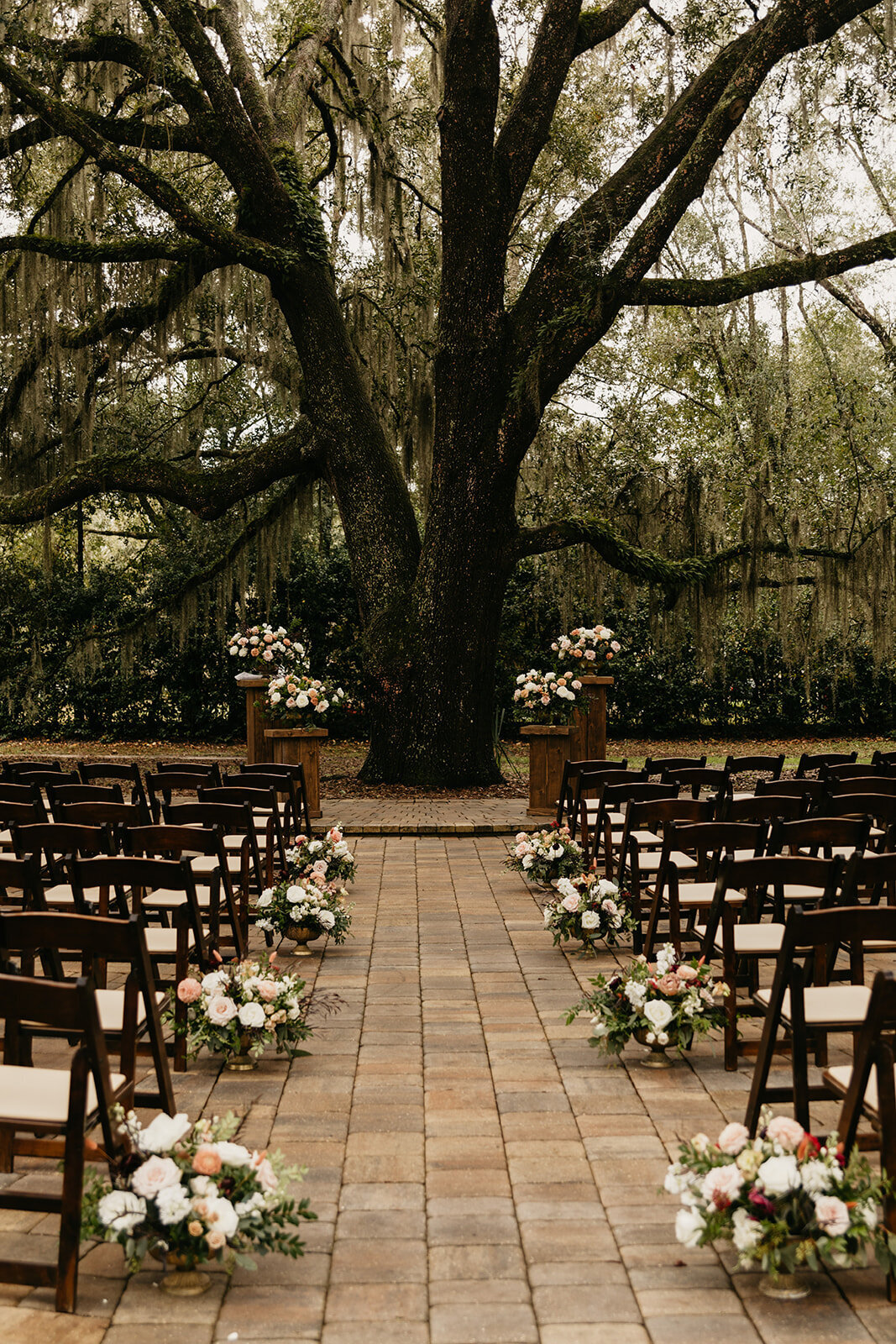Meghan_Caeleb_Wedding_Wearethebowsers-293