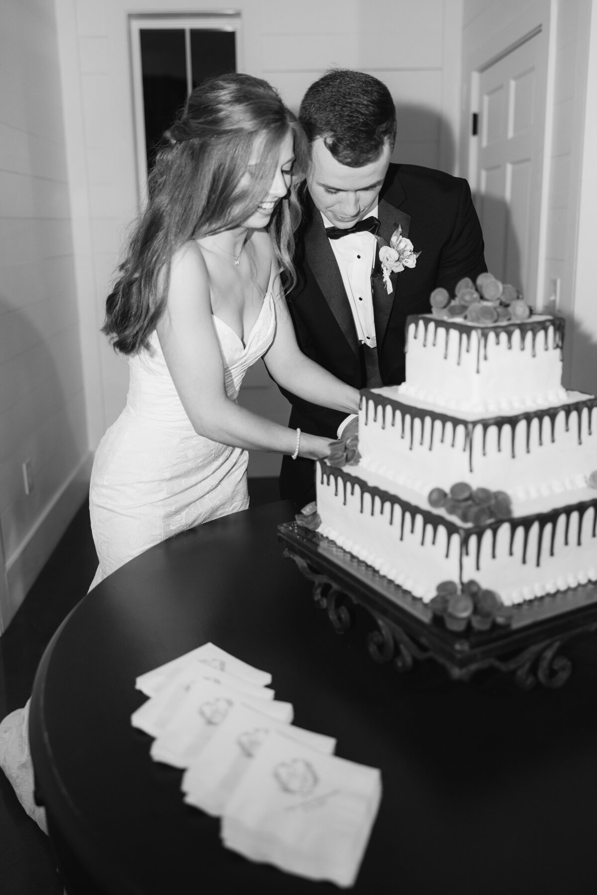 Katherine Horton Photography Olivia & Drew Wedding Day Katherine's Favorites_0238