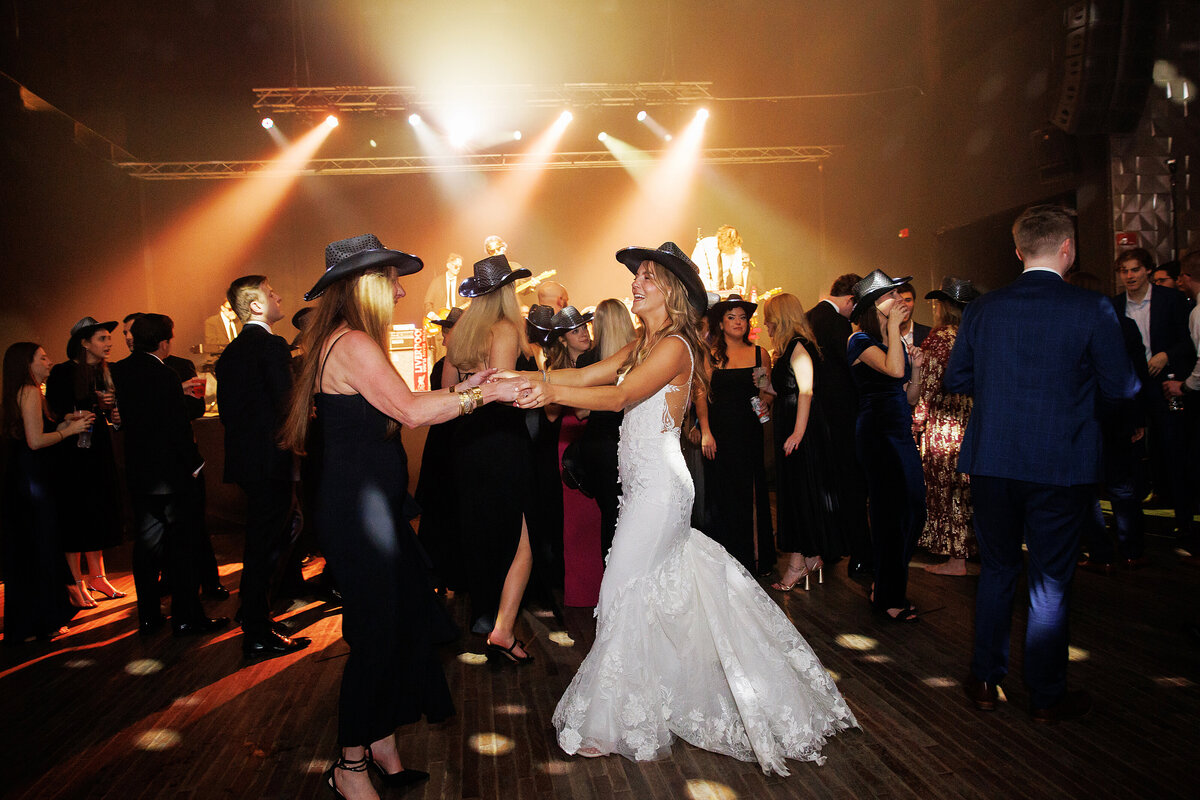 Kelci and Travis Wedding 2167
