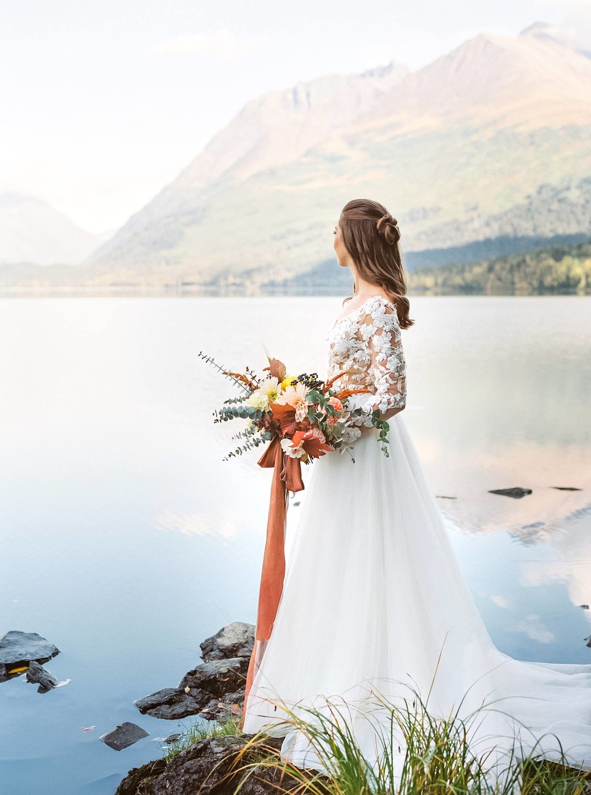 Taryn & Ryan Elopement Inspo- Moose Pass Ak-32