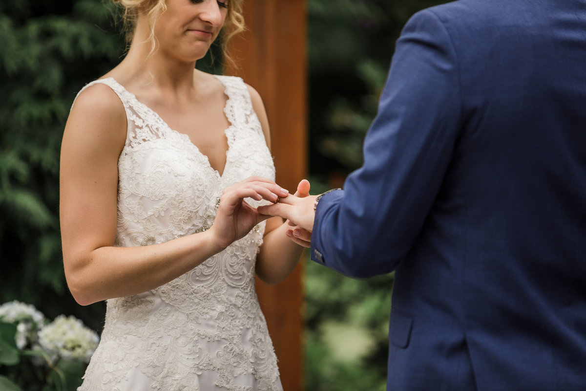 Woodinville-Wedding-Photographer-Willows-Lodge-72