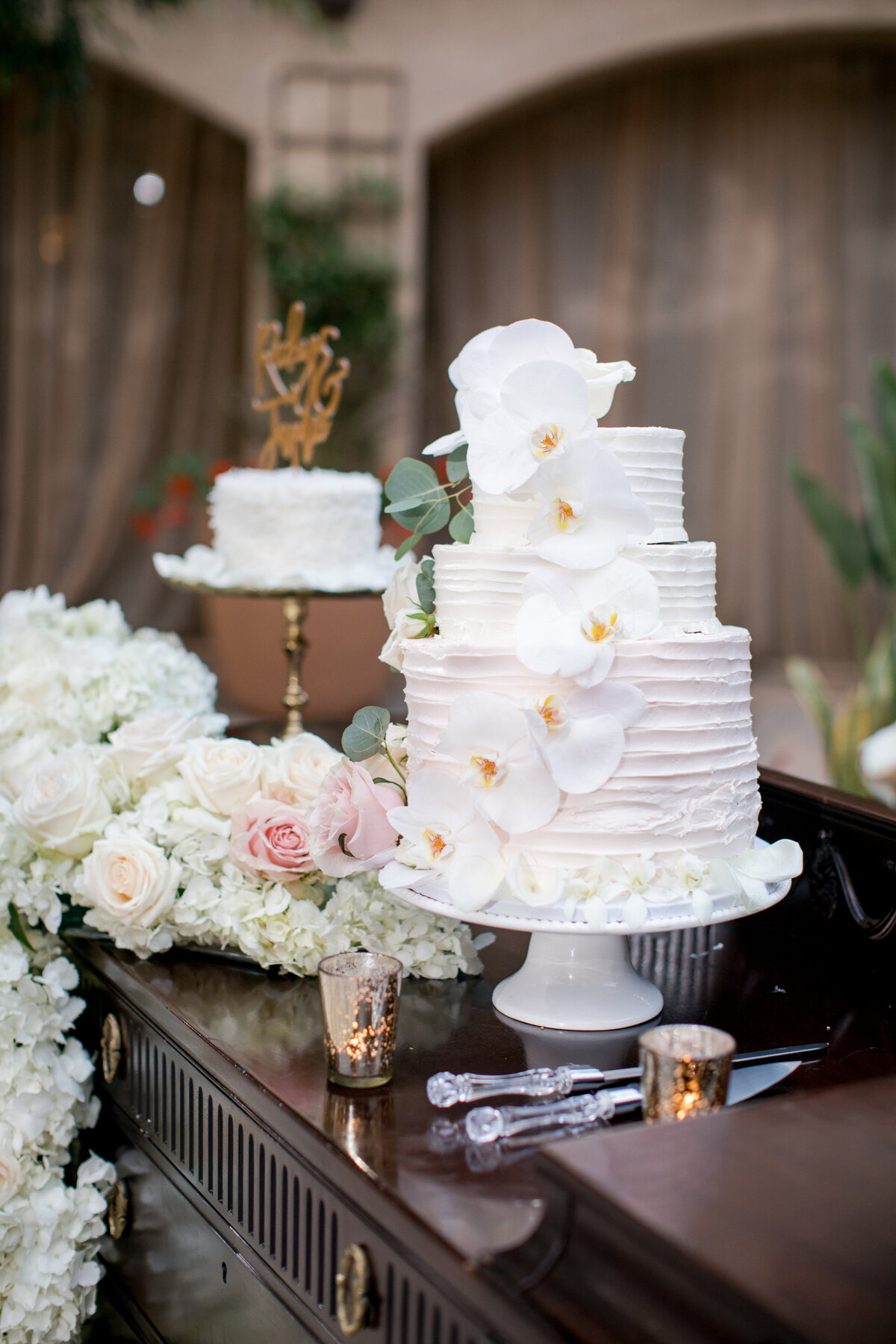 Orange County Wedding - San Juan Capistrano Wedding Venue - Serra Plaza