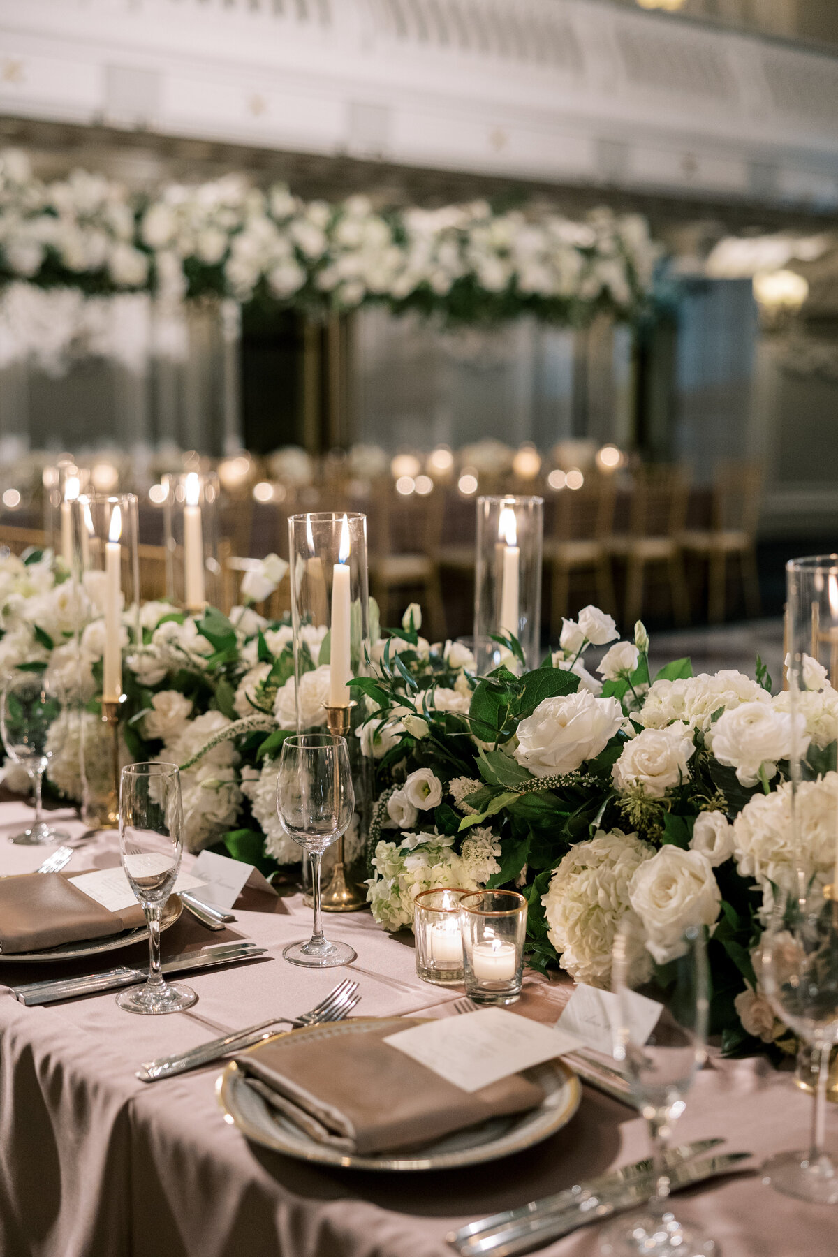 098-Blackstone-Hotel-Wedding