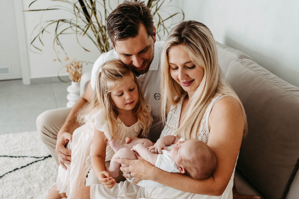 Newborn_Foceni_Praha_Vychod_Karolina_Ticha_fotografka_1500_43