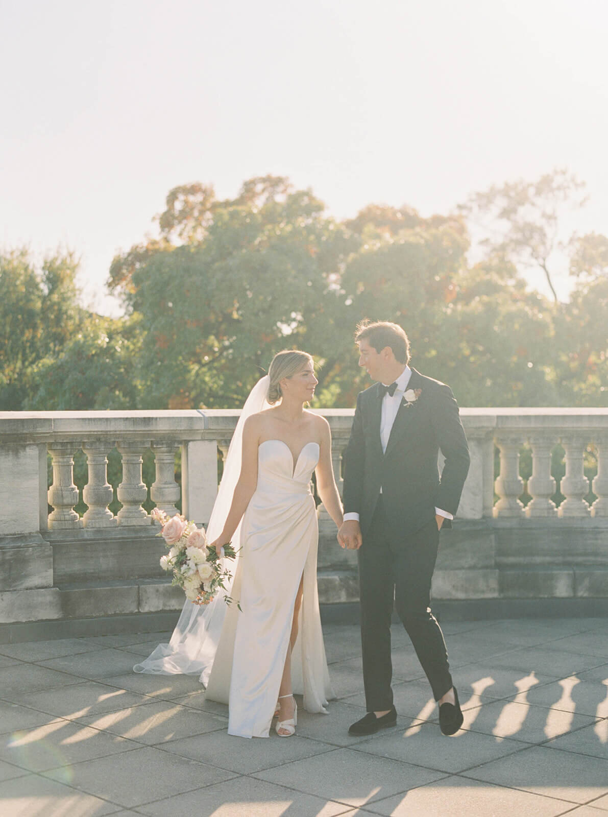 lili-chris-bridal-bouquet-fall-springvale-floral