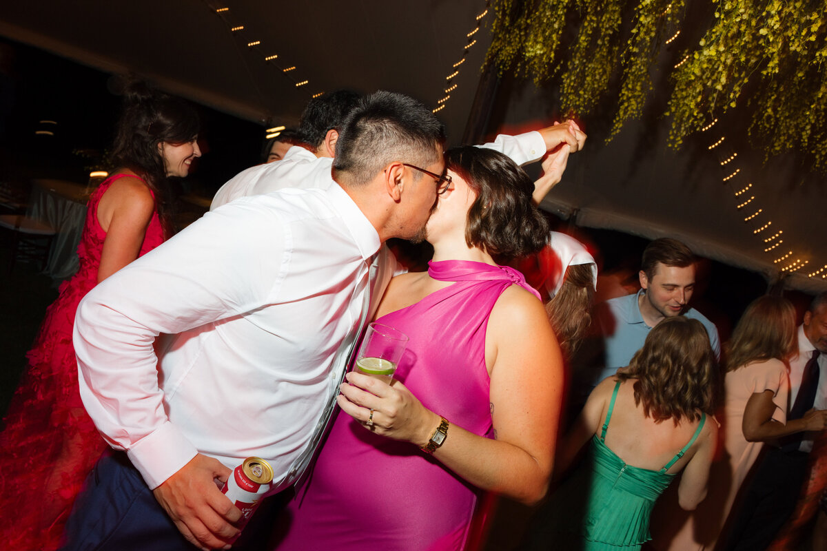 Lake-Minnetonka-wedding-Will-DeGraw-Clever-Disarray-114