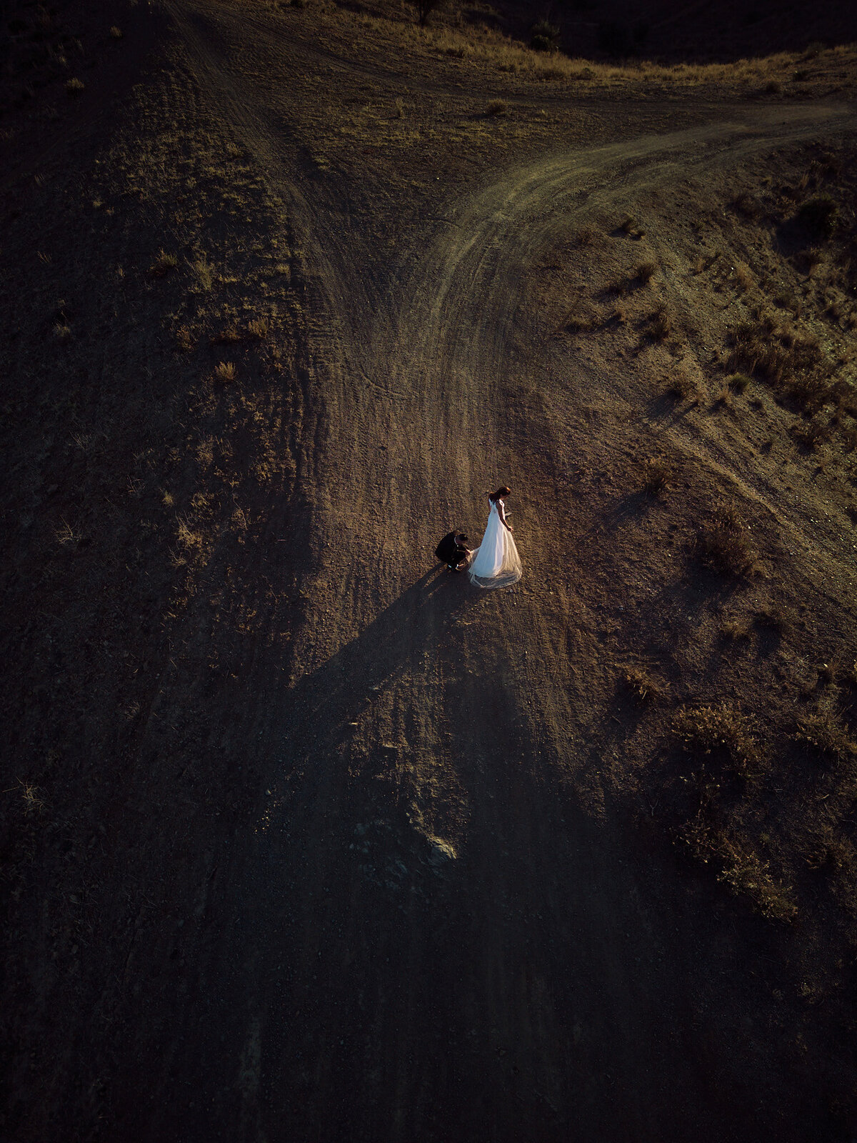 luxury-elopement-malaga-spain-wedding-photographer 31-destination-wedding-photographer-Marbella-desert-editorial