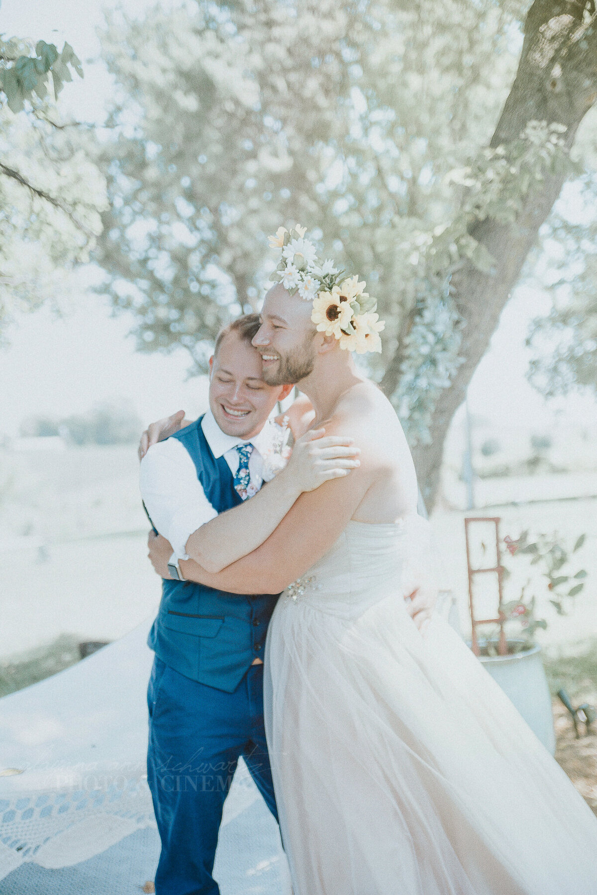 first look _ alaynna ann schwartz _ harpors vinyard _ iowa photographer _ playlife photography_0211
