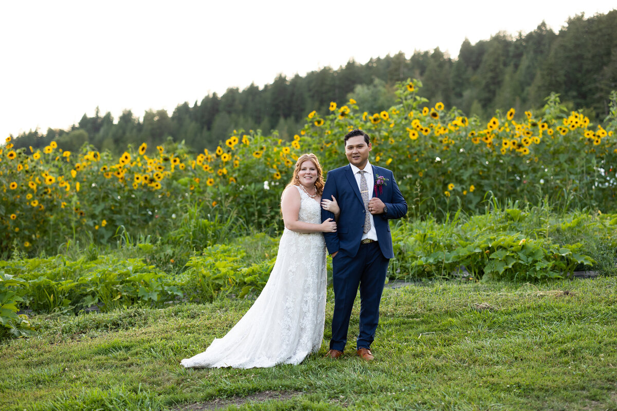 the-red-barn-farm-wedding-issaquah-photographer-029