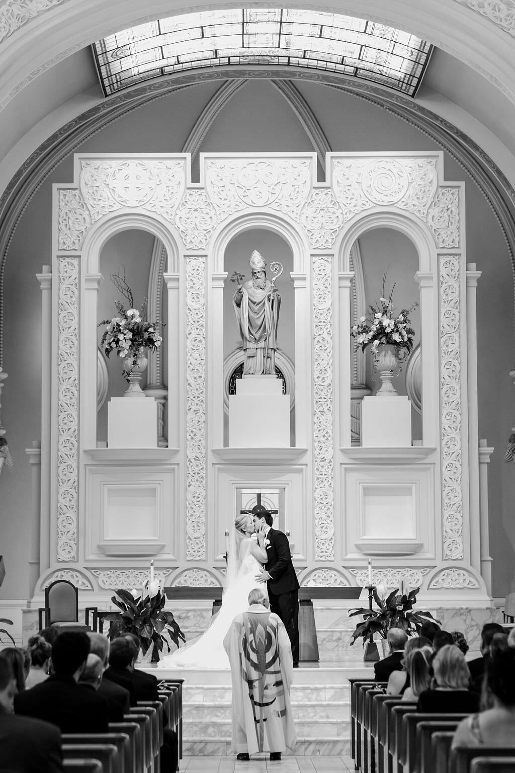 A wedding at Old St. Patrick's Catholic Church and The University Club of Chicago in Chicago, Illinois - 52