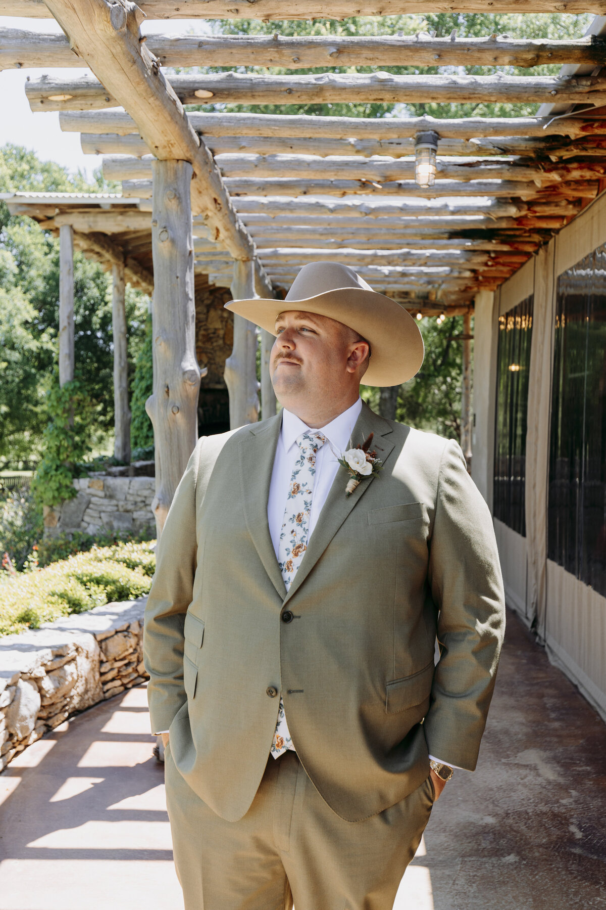 reTheBurrowWeddingPhotography-983