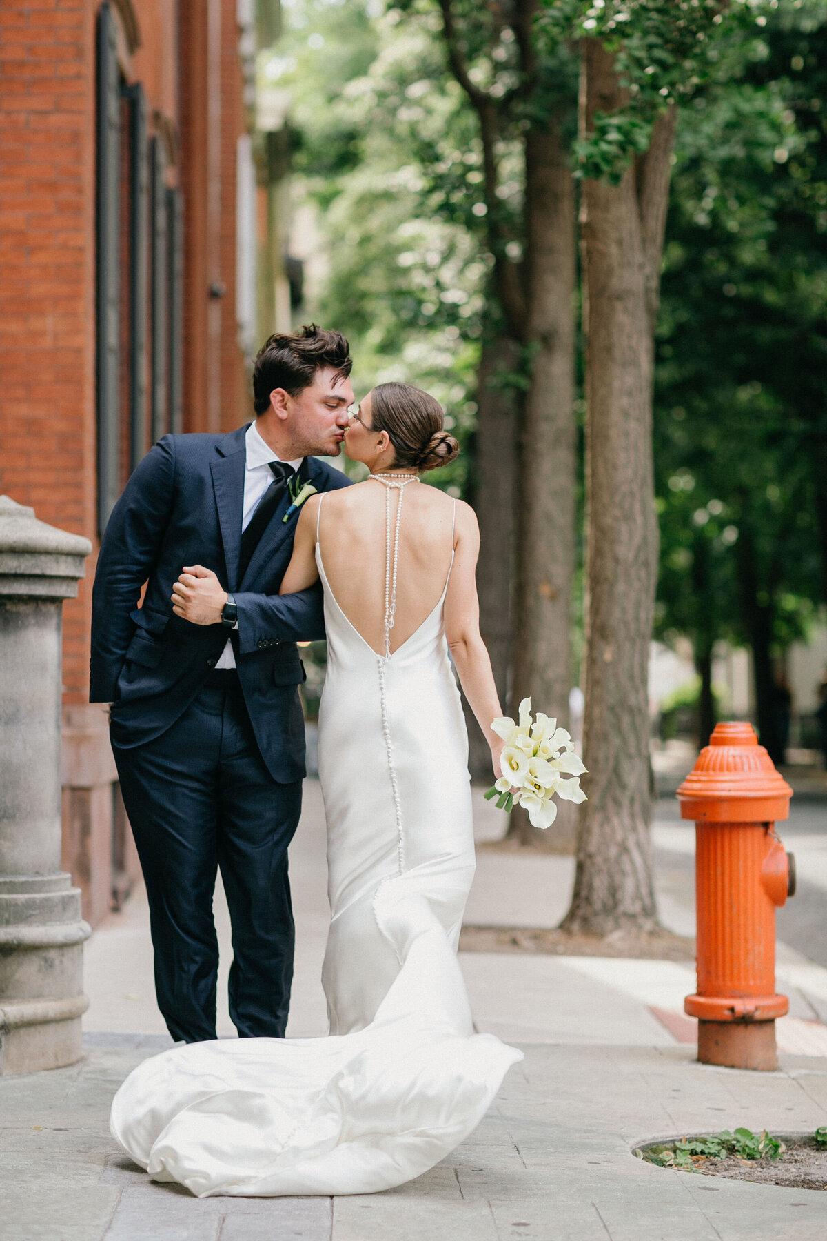 jaclyn-fisher-events-planning-chic-modern-greenhouse-wedding-in-philadelphia-44