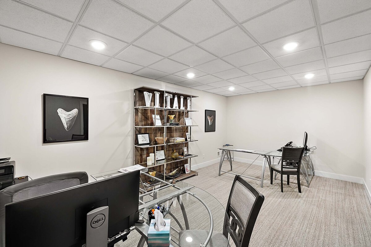 69-70802 Renata New Staging-69