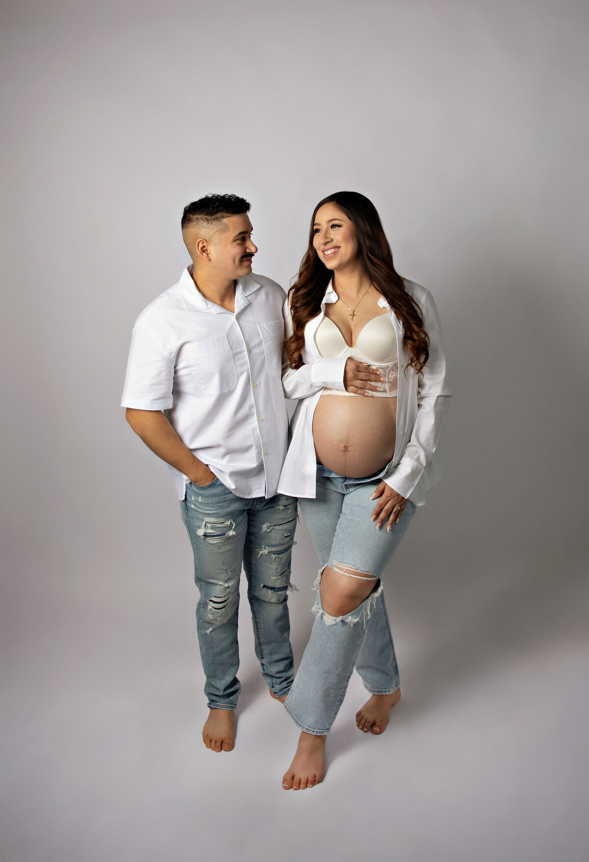 maternitynewfamilynewbabybestphotographertudiofamilybirthdaynewbornboyamilynewborngirlfirstbirthdayportraiturephotographystudioportraitsnewborngirlboyfamilyEvaMaganaPhotographychildphotographer (25 of 33)