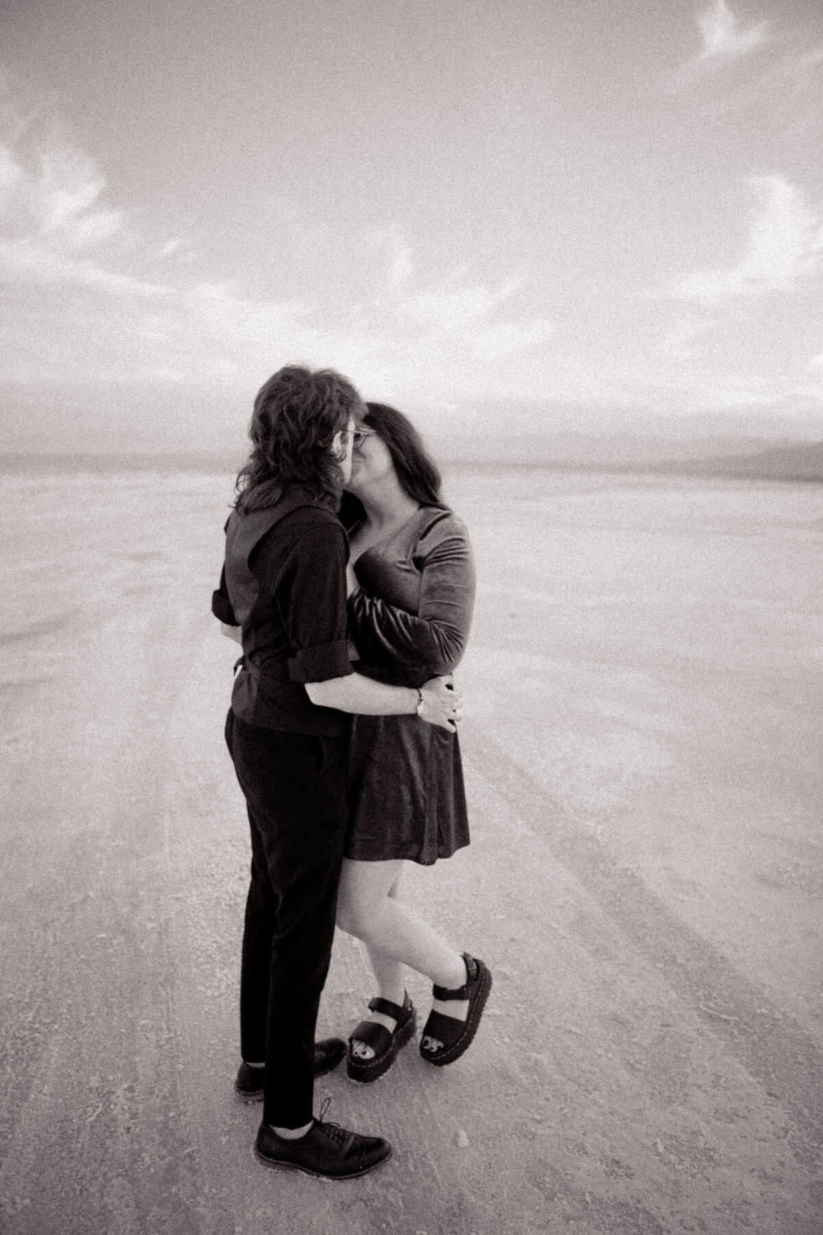 B&S,B&W Vintage Vibes-1