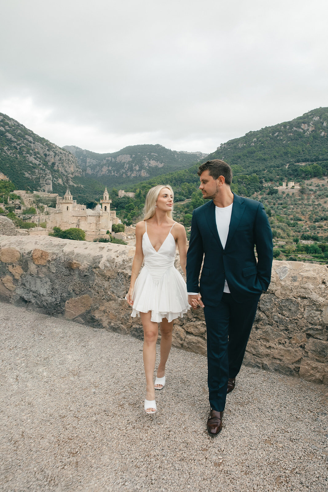 Julian+Sydney_Rehearsal_AmandaCastlePhotography-094