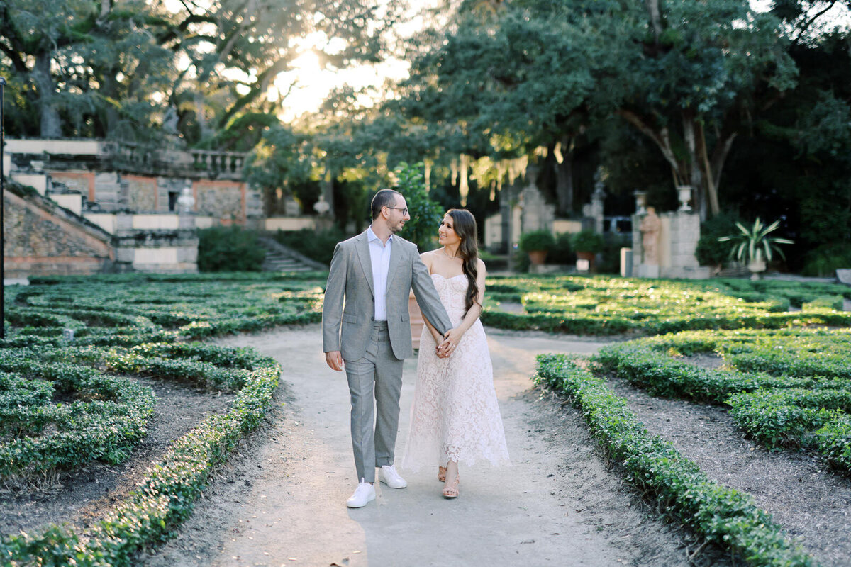 A Stylish and Chic Engagement Session at Vizcaya Museum in Miami Florida 30