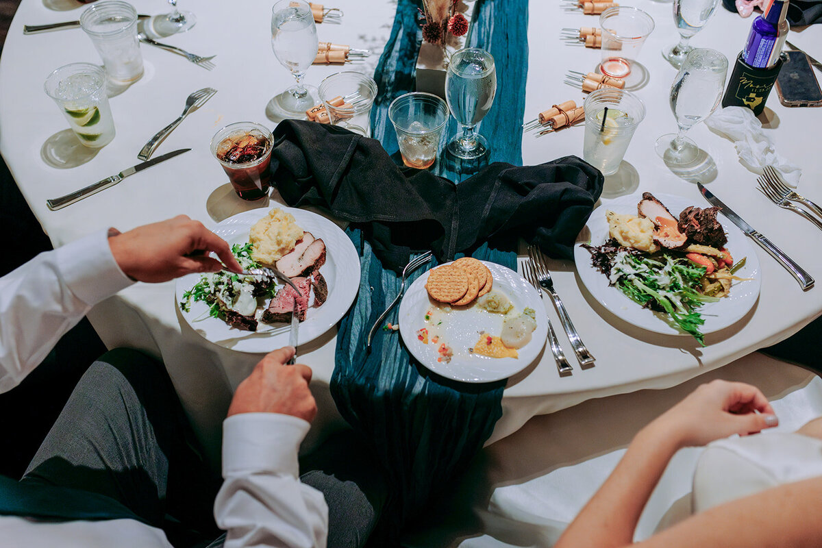 reTheBurrowWeddingPhotography-827