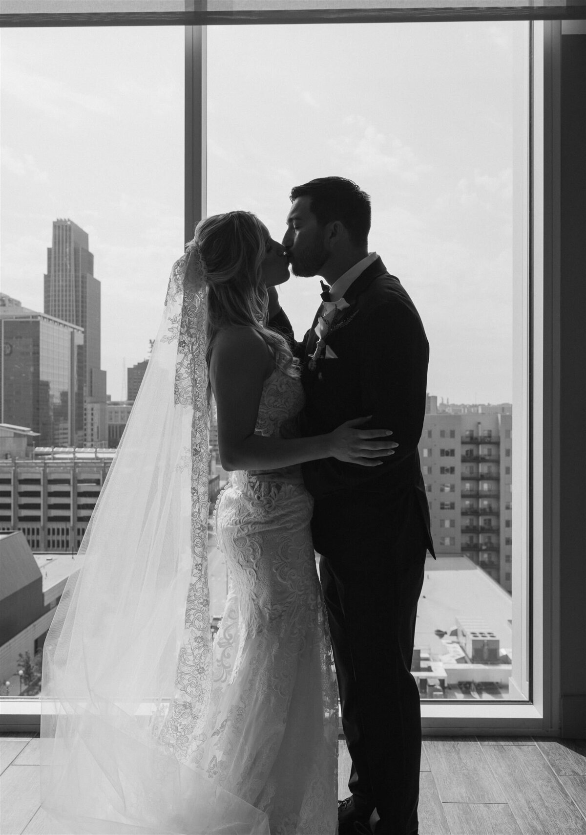 MR + MRS 37_websize
