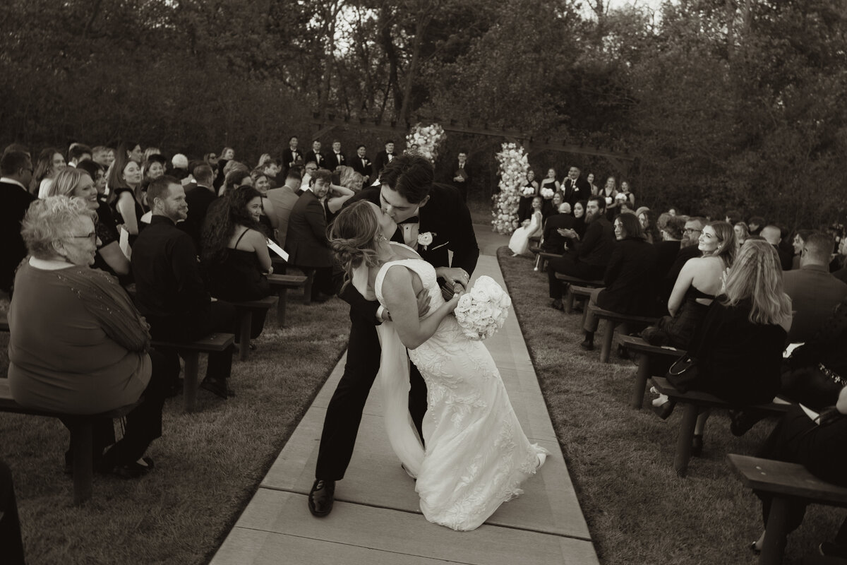 natalieandgarrettwedding_emilyarwinephotography-161