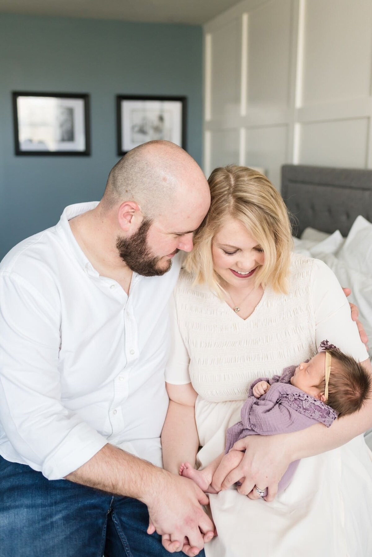 In-home-newborn-photography-lifestyle-session-Nashville-TN (10)