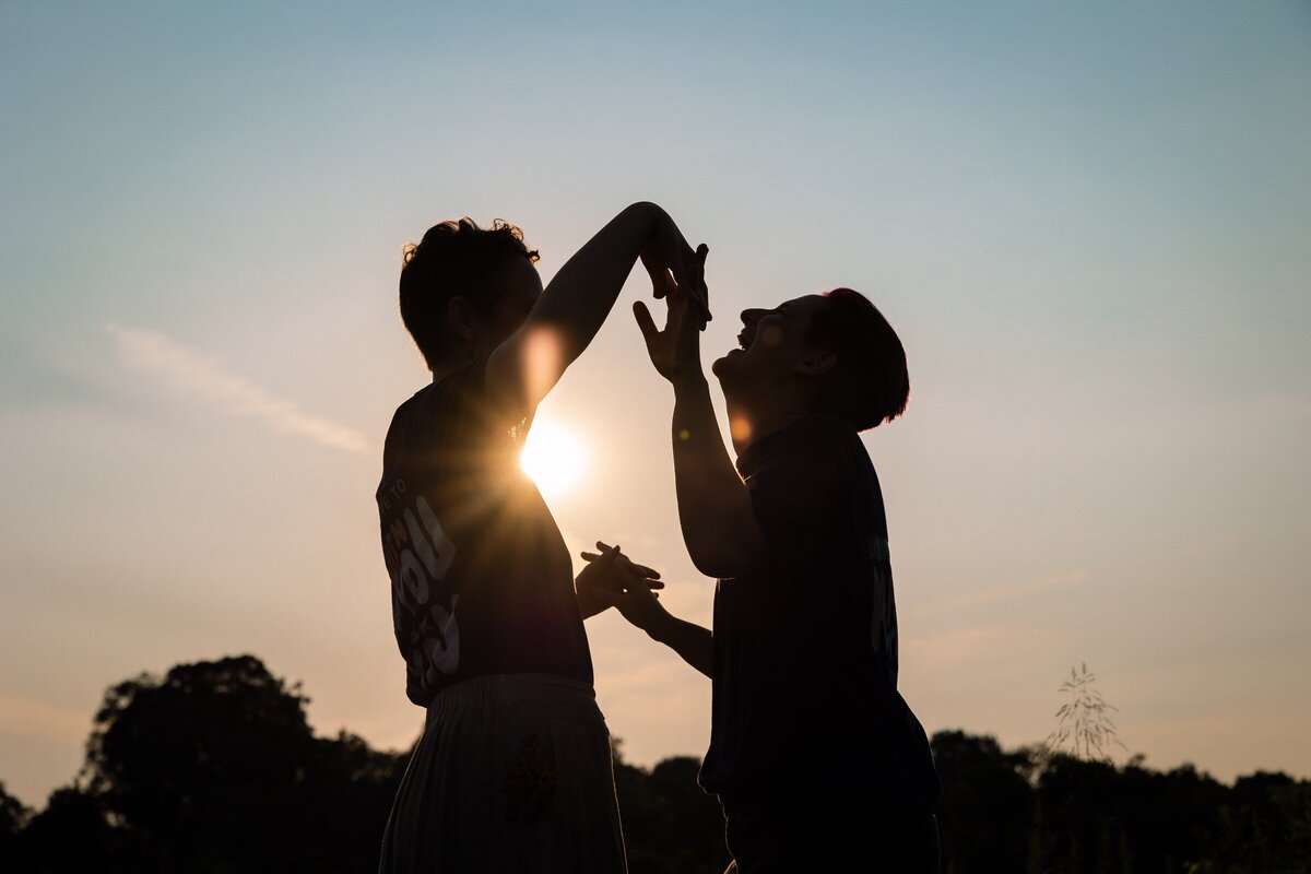 lgbtq-nashville-engagement-photographer-24