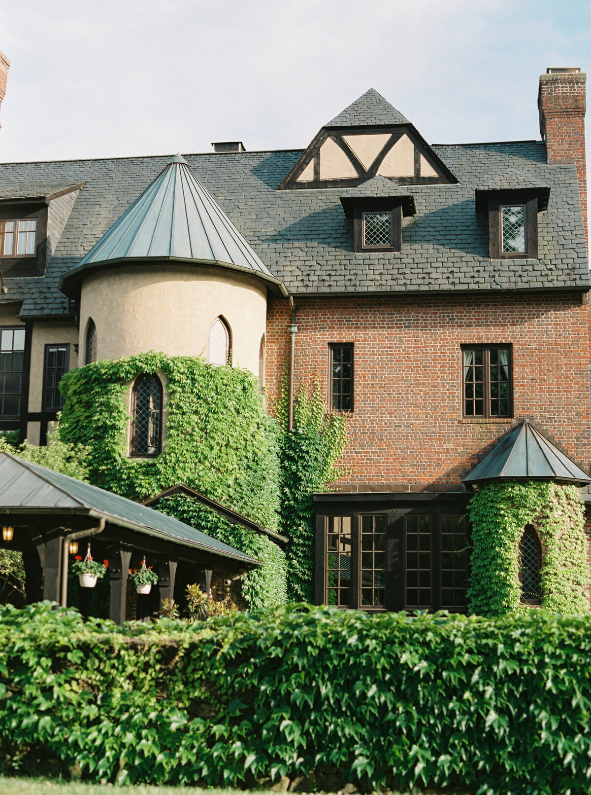 Emily + Christian Wedding_Dover Hall_0689