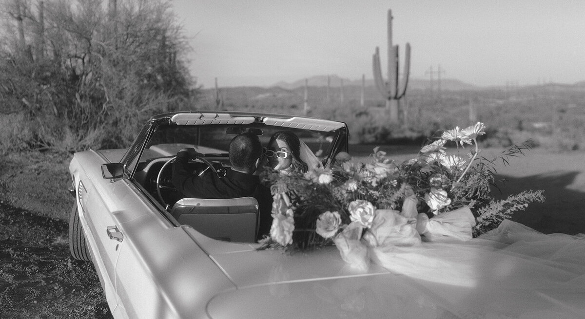 arizona-scottsdale-elopement-photographer-taylor-dawning-photography-34_websize