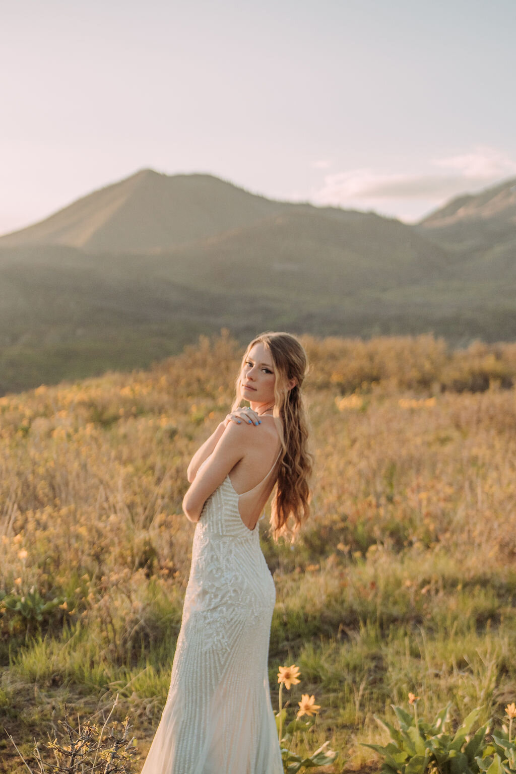 Joyce Li Photography Destination Wedding Elopement Engagement Lifestyle Portrait Photographer West Coast Seattle Washington California squawpeak-37