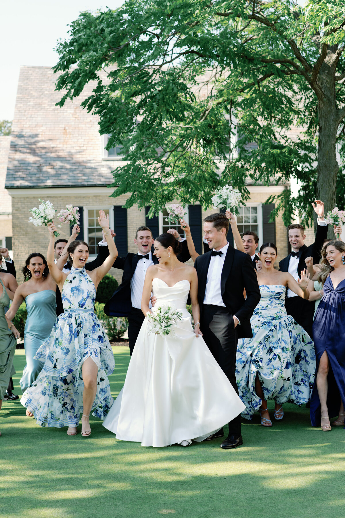 Milwaukee Country Club Wedding on the Golf Course_9