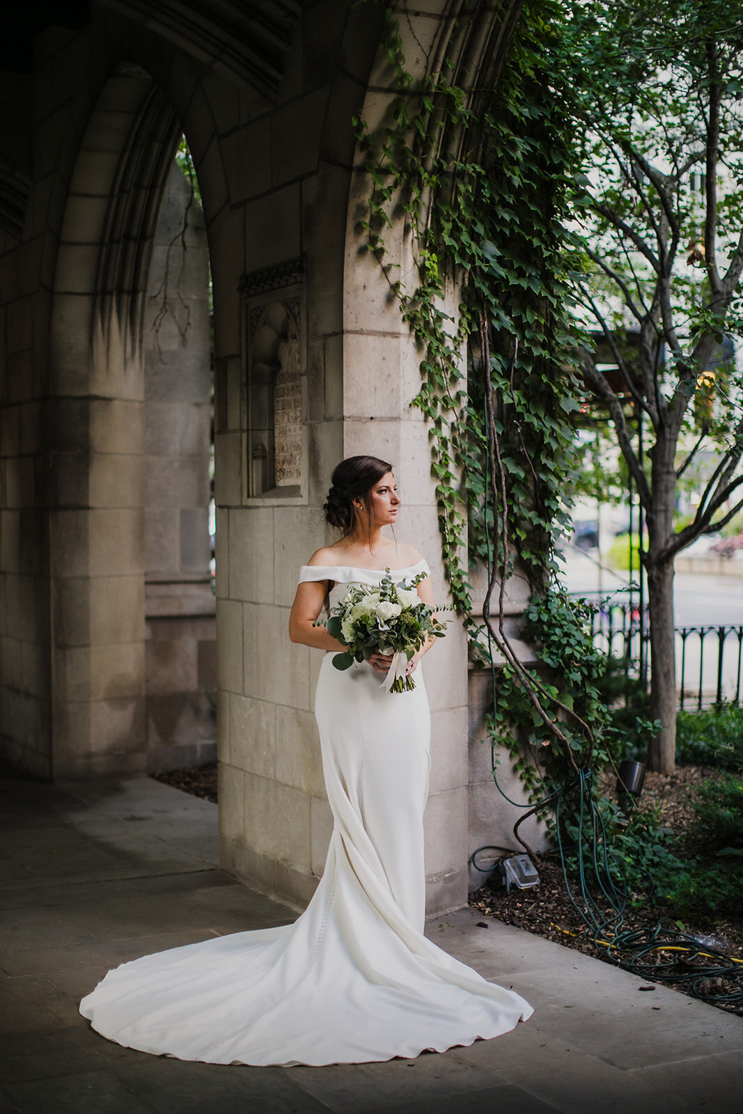 Bridal portraits at Fourth Presbyterian Church by O & B Photo Co