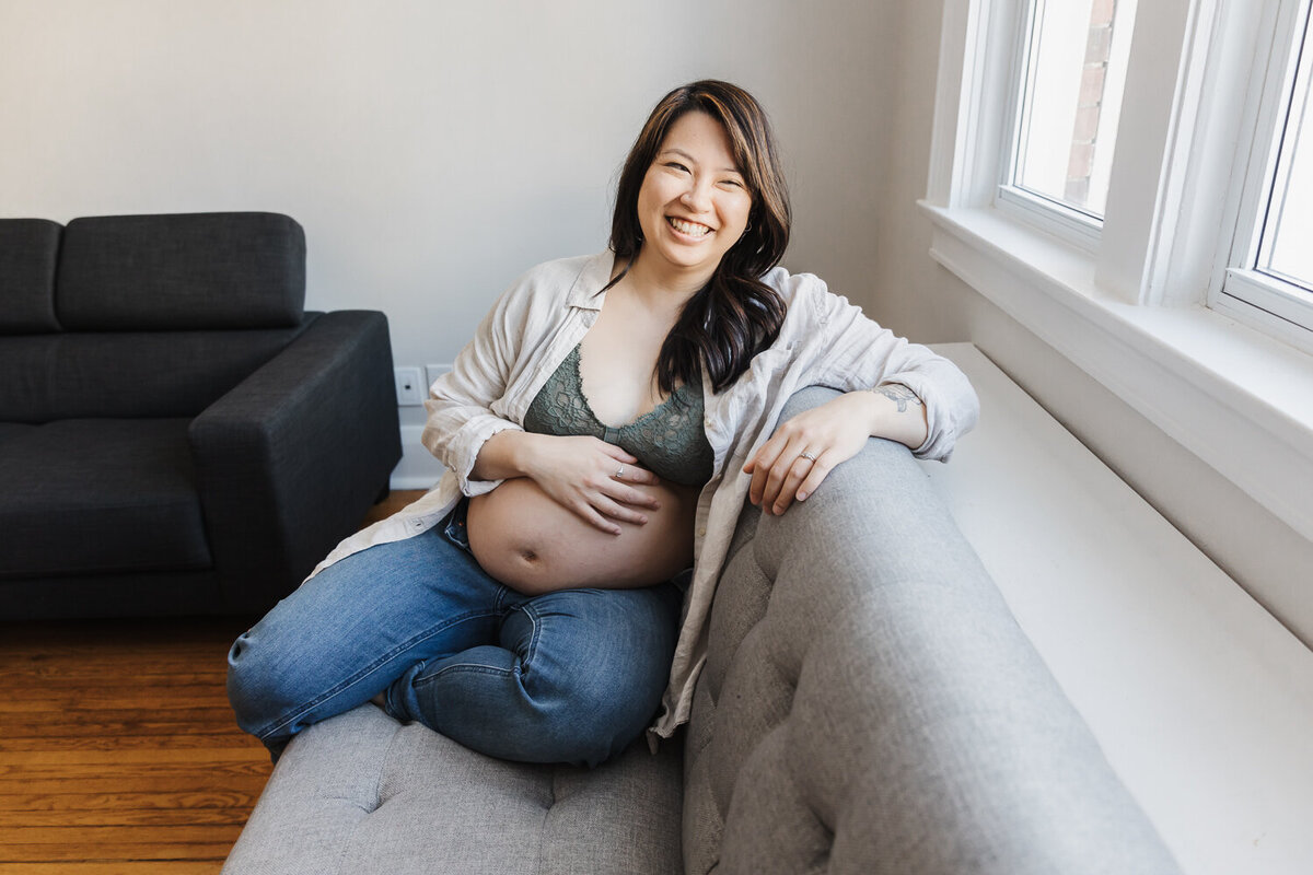 Toronto Maternity Photography at home