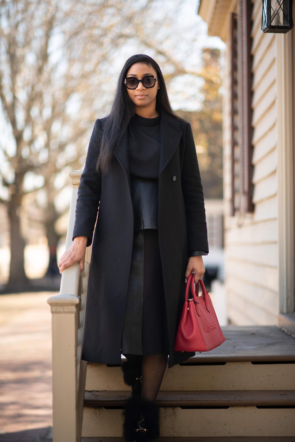 Branding headshot in Colonial Williamsburg VA – professional lifestyle portrait for entrepreneurs